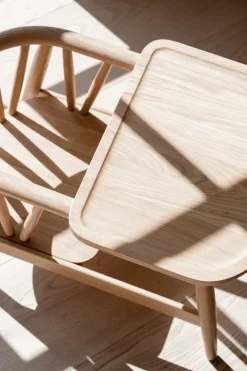 Oaklings Smilla småbarnstol med bricka, ek