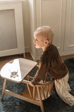 Oaklings Smilla småbarnstol med bricka, ek