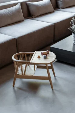 Oaklings Smilla småbarnstol med bricka, ek