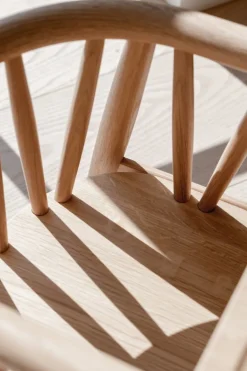 Oaklings Smilla småbarnstol med bricka, ek