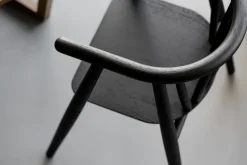 Oaklings Storm barnstol, svartbetsad ek