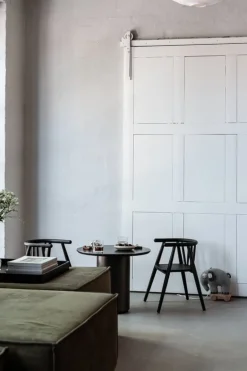 Oaklings Storm barnstol, svartbetsad ek