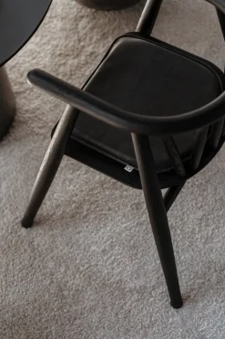 Oaklings Storm barnstol, svartbetsad ek