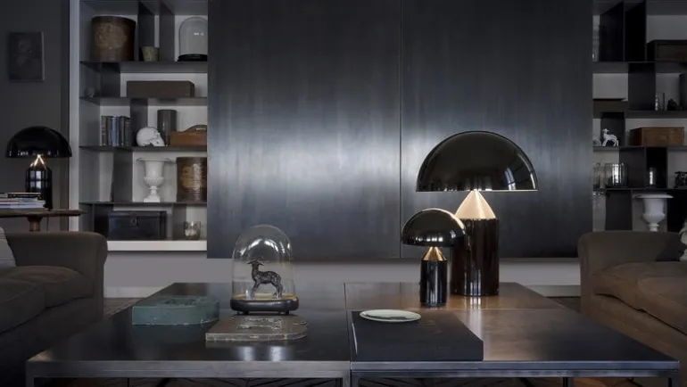 Oluce Atollo 239 bordslampa, svart