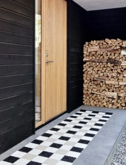 Pappelina Pix matta, 70 x 160 cm, svart - vanilj - beige