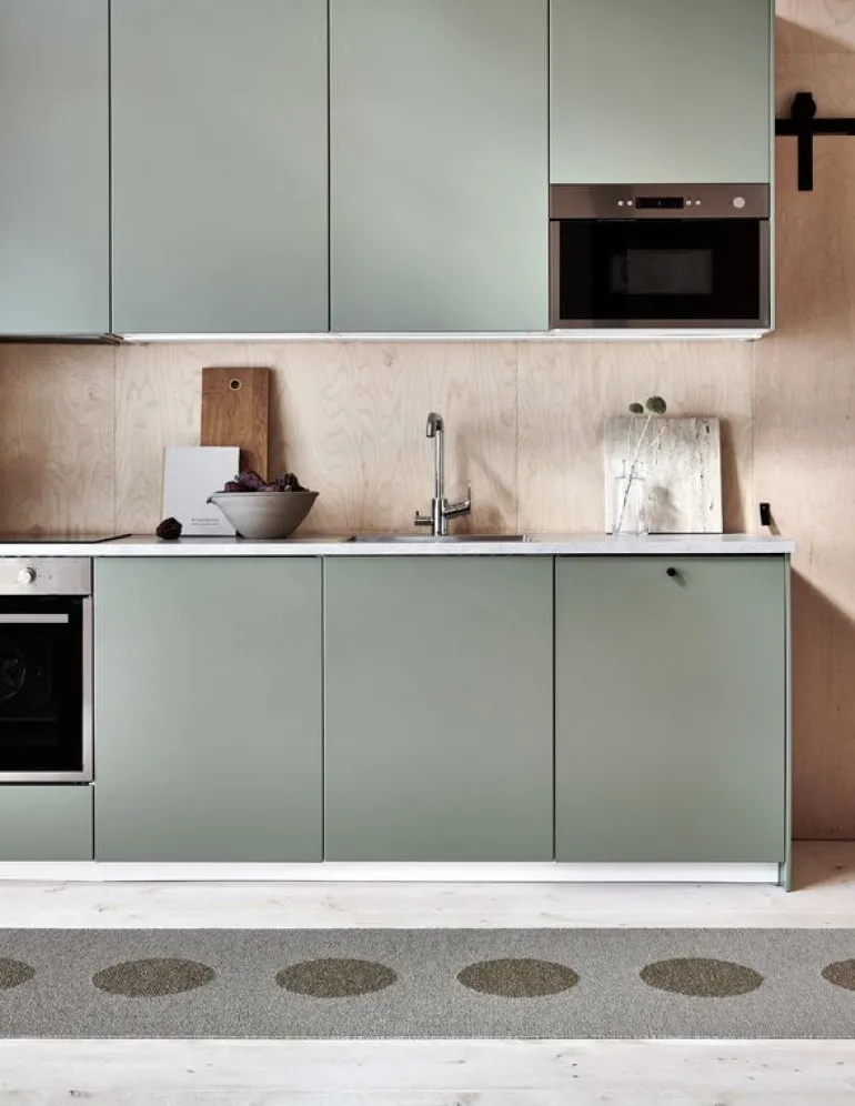 Pappelina Vera 2.0 matta, 70 x 280 cm, mörkt linne - linnemetallic