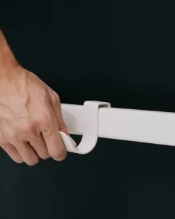 Pedestal Hook Mount, charcoal