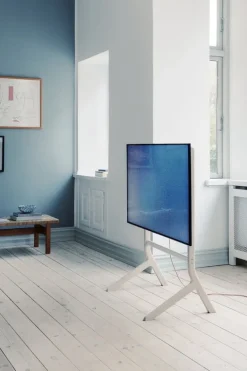 Pedestal Hopper tv-bänk, light oak