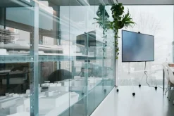 Pedestal Moon Pro tv-bänk, pearl