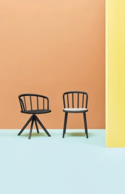 Pedrali Nym 2845 snurrstol, svart