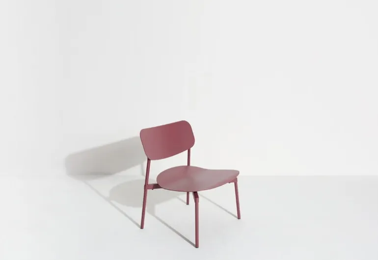 Petite Friture Fromme lounge-stol, brunröd