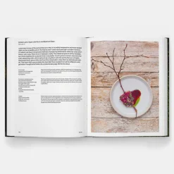 Phaidon Slippurinn: Recipes and Stories from Iceland