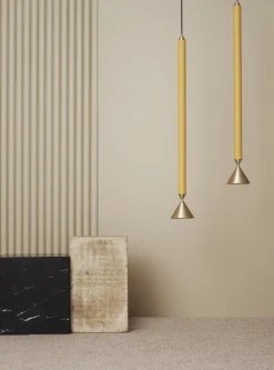 Pholc Apollo 79 pendellampa, honey gold - polerad mässing