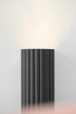 Pholc Donna 15 Vägglampa, svart bläck