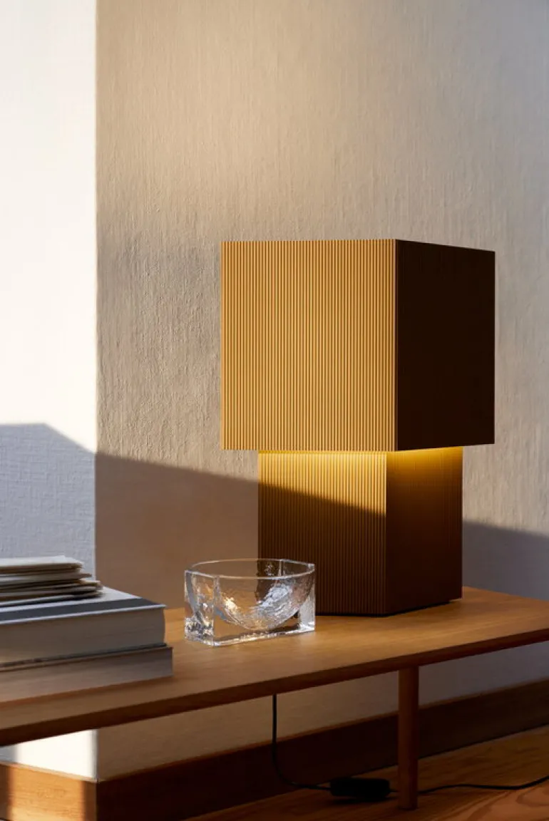 Pholc Romb 48 bordslampa, kummin