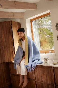 Pidät Pine Needles filt, lake