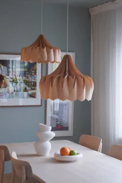 Pilke Lights Pioni pendellampa, stor, björk