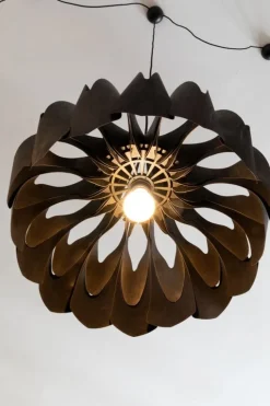 Pilke Lights Pioni stor pendellampa, svart