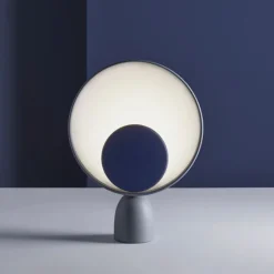 PLEASE WAIT to be SEATED Blooper bordslampa, navy blue