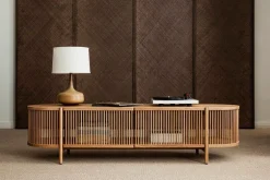 Poiat Bastone lågt sideboard med dörrar, ek