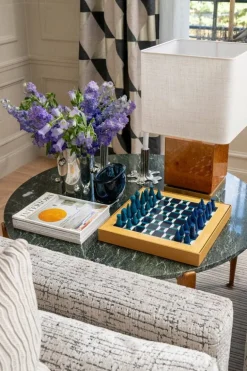 Printworks Lackad Chess - Athena