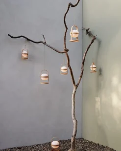 Rosendahl Soft Spot Solar Circular bärbar bordslampa, 25 cm, vete