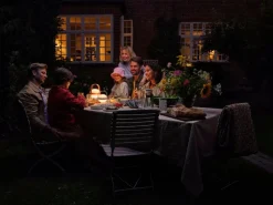 Rosendahl Soft Spot Solar Circular bärbar bordslampa, 18,5 cm, vete