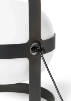 Rosendahl Soft Spot Solar bärbar bordslampa, 34 cm, svart