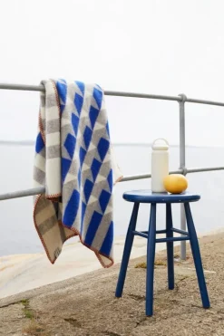 Røros Tweed Kvam filt, 135 x 200 cm, blå