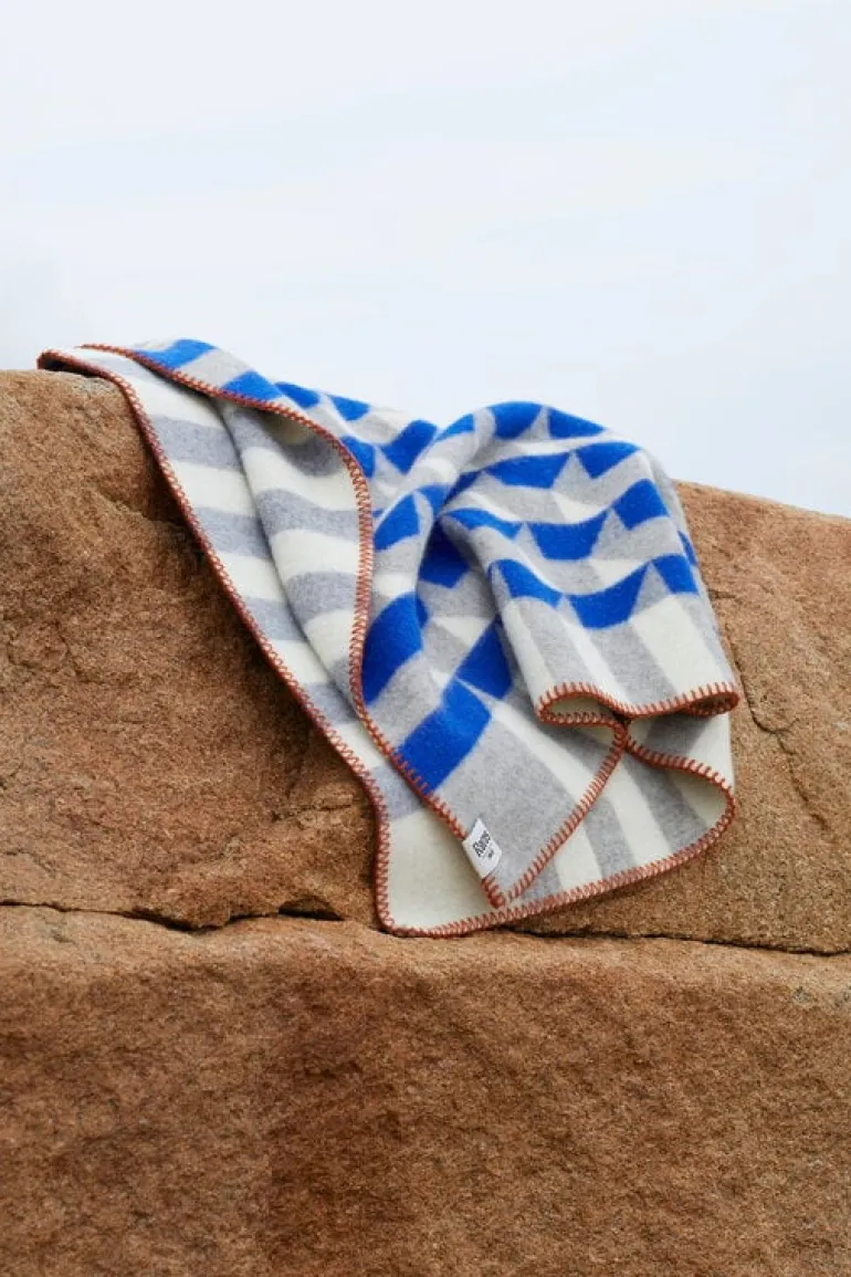 Røros Tweed Kvam filt, 135 x 200 cm, blå