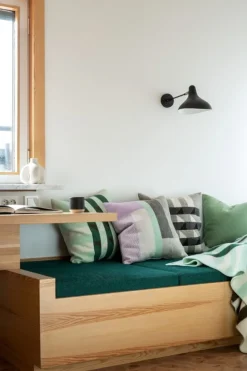 Røros Tweed Kvam kudde, 50 x 50 cm, gråskala