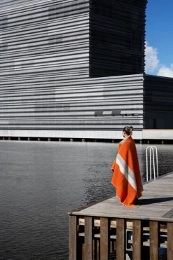 Røros Tweed Mikkel pläd, 135 x 200 cm, orange