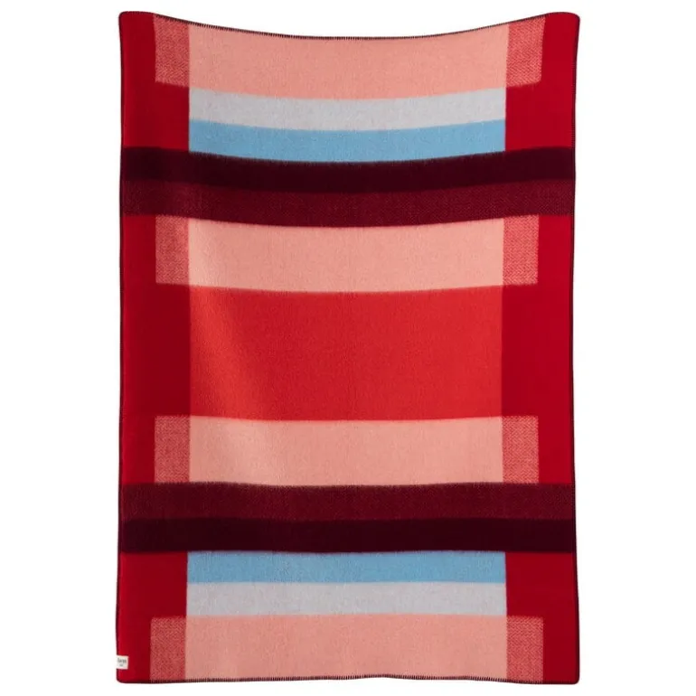 Røros Tweed Mikkel pläd, 135 x 200 cm, röd