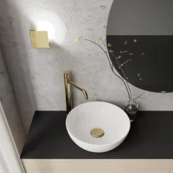 Örsjö Solvägglampa, mässing