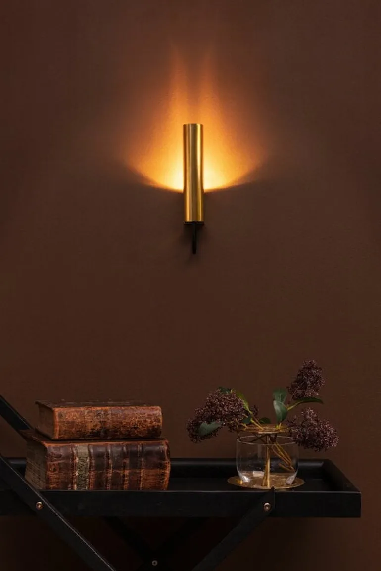 Örsjö Visir vägglampa, fast ansluten, mässing