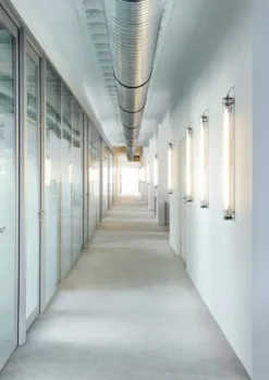 Sammode Elgar Casambi vägglampa, 1000 mm, silver