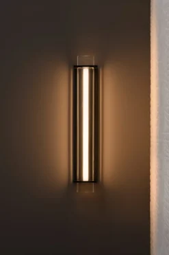 Sammode Quadratube W3 vägglampa, L, 700 mm, svart