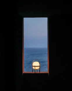 Santa & Cole Cestita Batería bordslampa