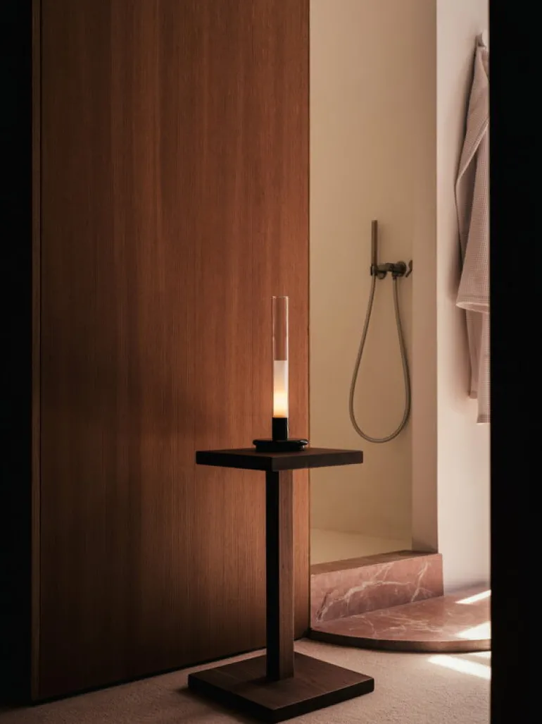 Santa & Cole Peana Molina sidobord, valnöt