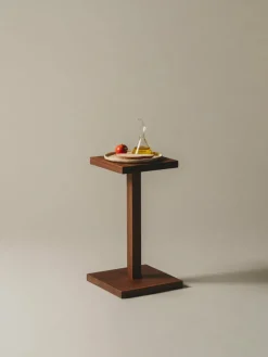 Santa & Cole Peana Molina sidobord, valnöt