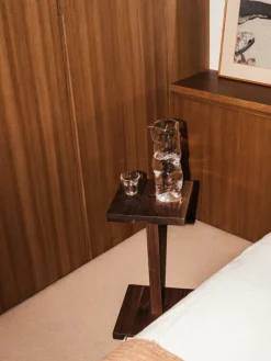 Santa & Cole Peana Molina sidobord, valnöt