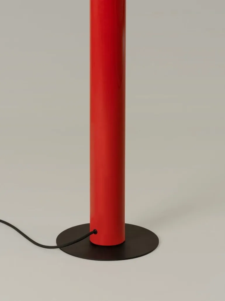 Santa & Cole Tatu Pie golvlampa, röd