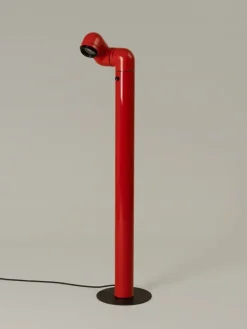 Santa & Cole Tatu Pie golvlampa, röd