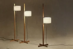 Santa & Cole TMM golvlampa, valnöt - beige