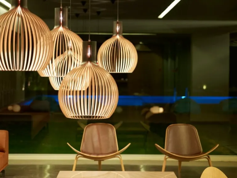 Secto Design Octo 4240 pendellampa, svart