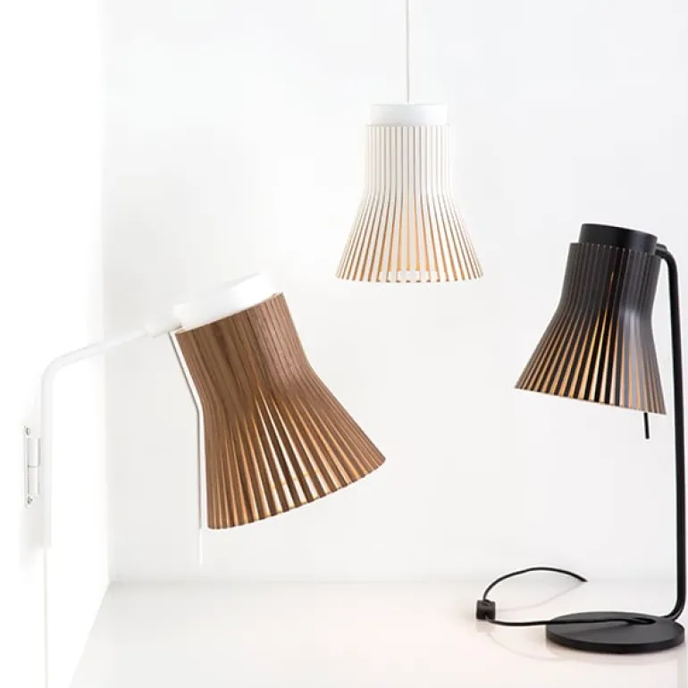 Secto Design Petite 4630 vägglampa, svart