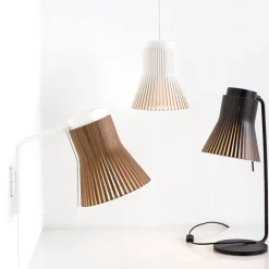 Secto Design Petite 4630 vägglampa, björk
