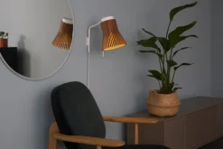 Secto Design Petite 4630 vägglampa, valnöt