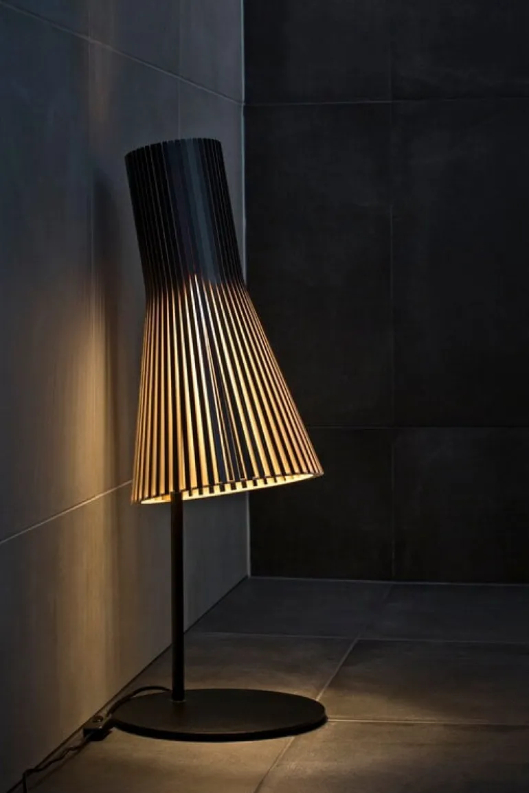 Secto Design Secto 4220 bordslampa, svart