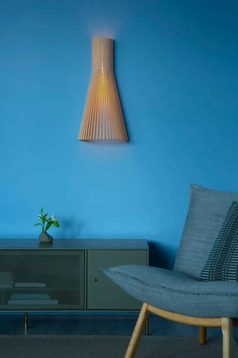 Secto Design Secto 4230 vägglampa 60 cm, väggfäste, björk